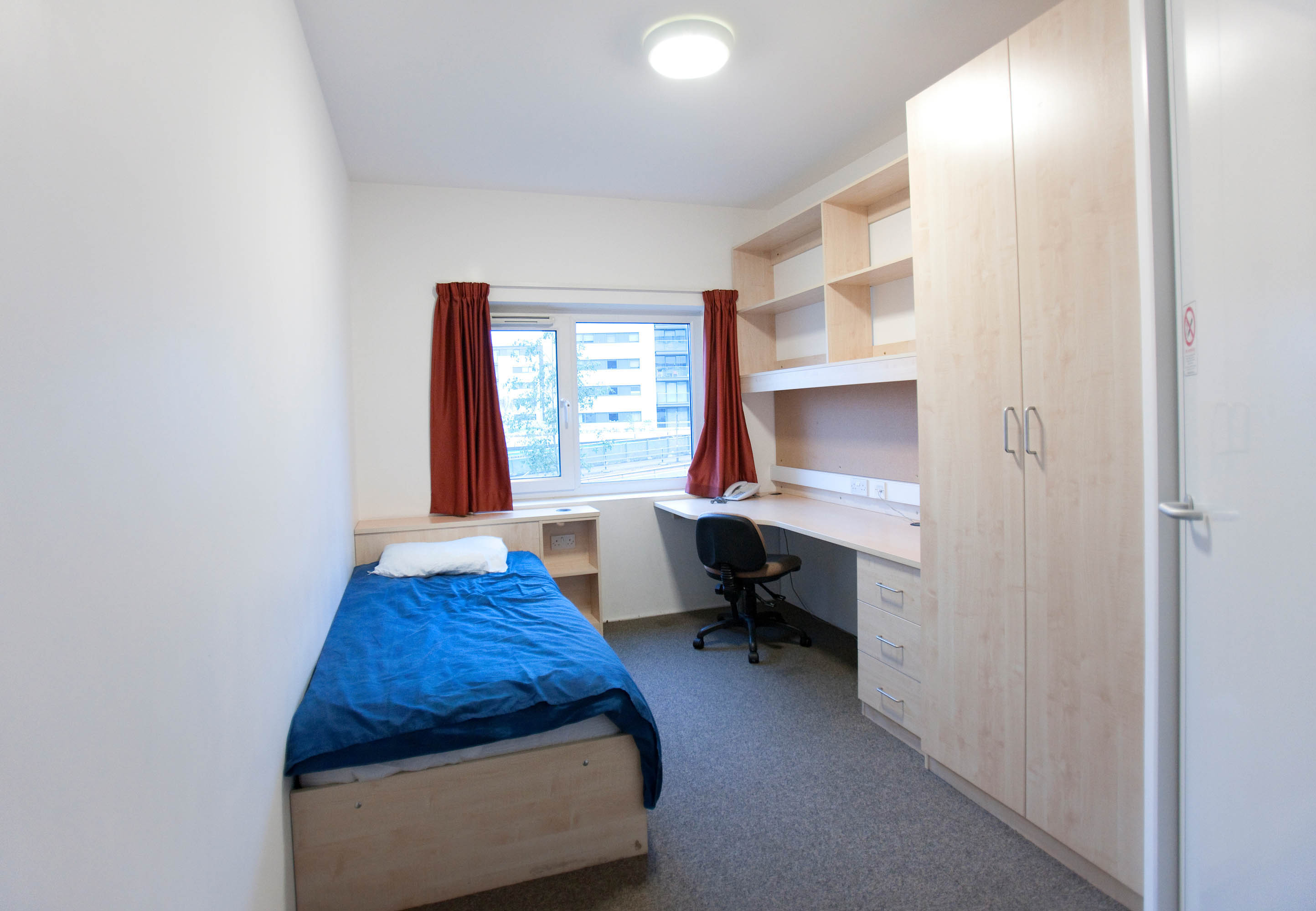 Accommodation at the Docklands Embassy Summer School